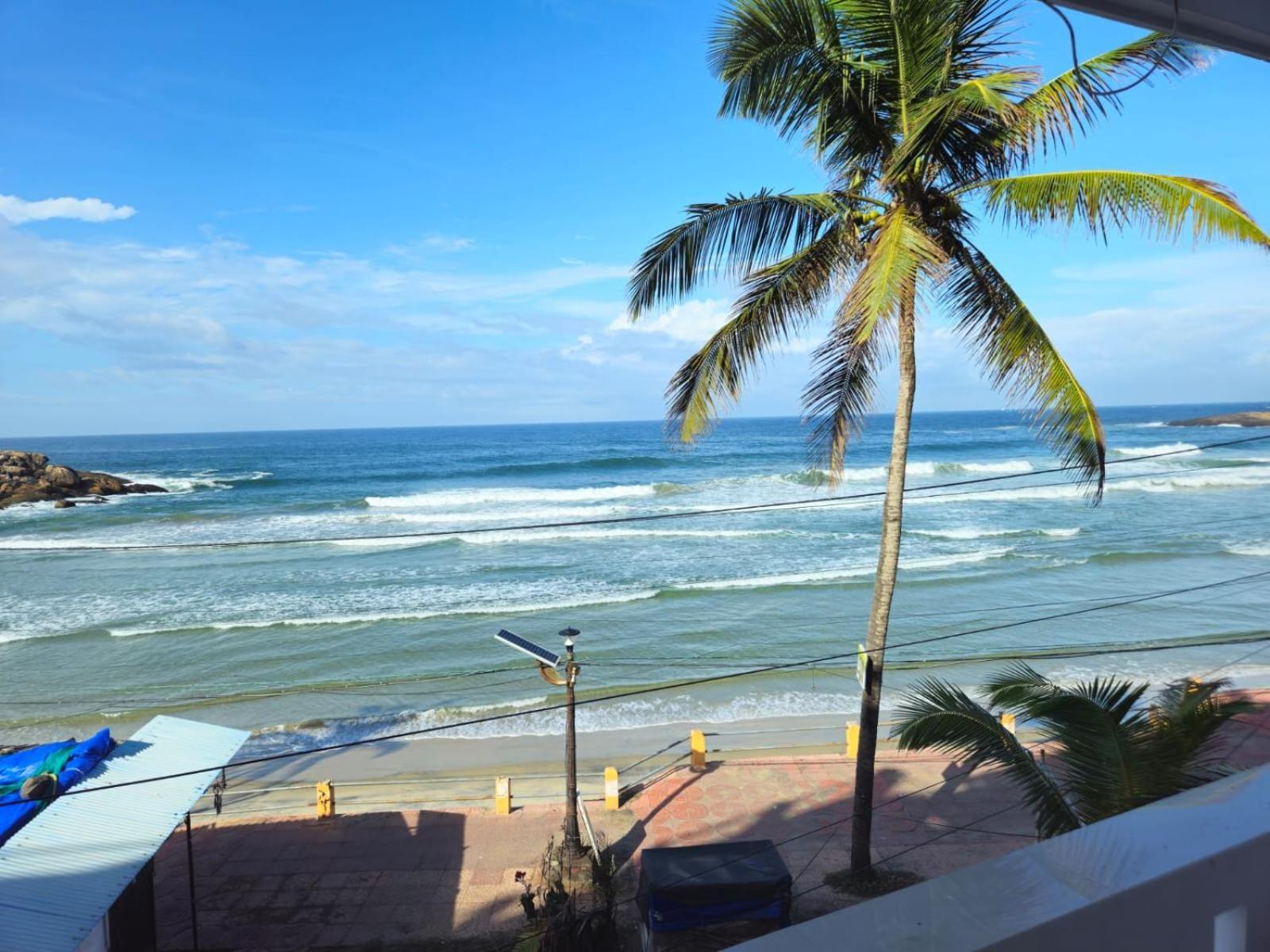 Orion Seaview Beach Hotel Kovalam Exterior photo