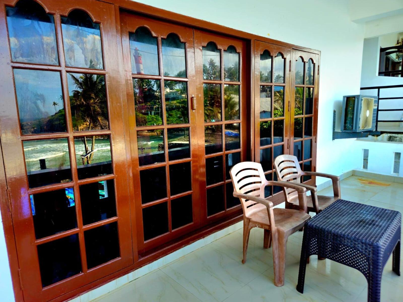 Orion Seaview Beach Hotel Kovalam Exterior photo