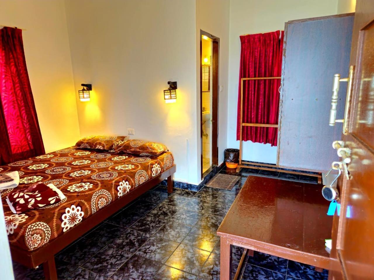 Orion Seaview Beach Hotel Kovalam Exterior photo